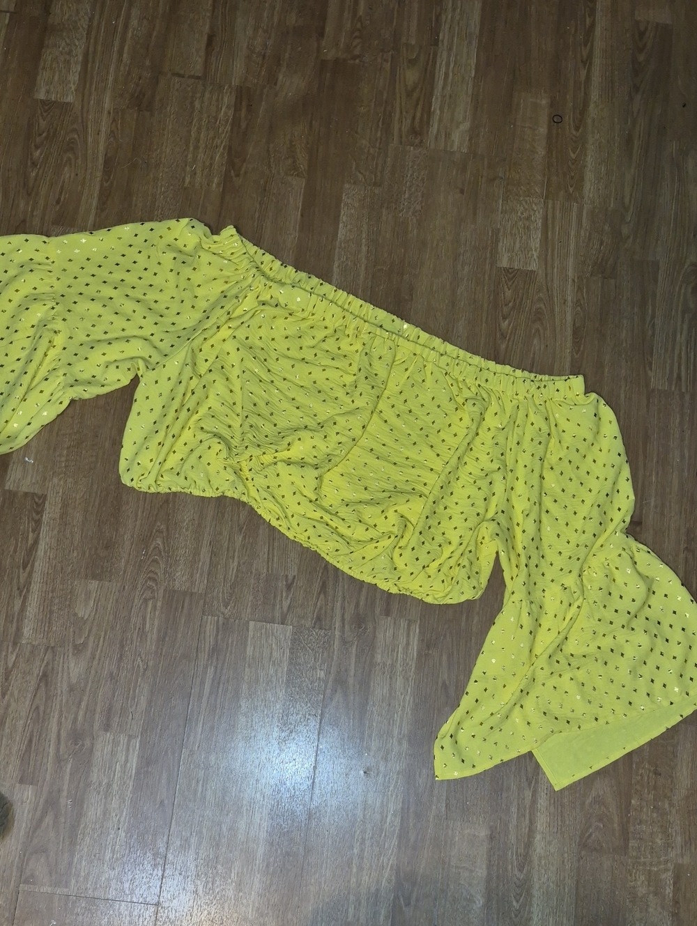 Ashley Stewart Yellow Off-Shoulder Bell Sleeve Crop Top 34/36